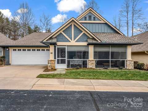 28 Gray Wolf Lane, Hendersonville, NC 28792