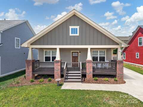 9 Hyde Park Place, Arden, NC 28704