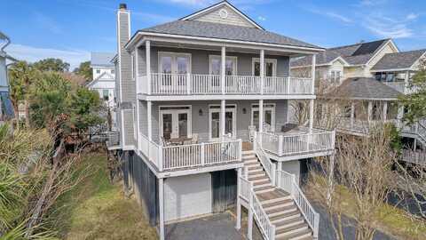 209 Charleston Boulevard, Isle of Palms, SC 29451