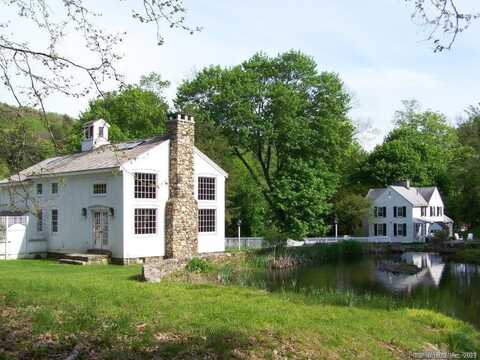 115 River Road, Washington, CT 06794