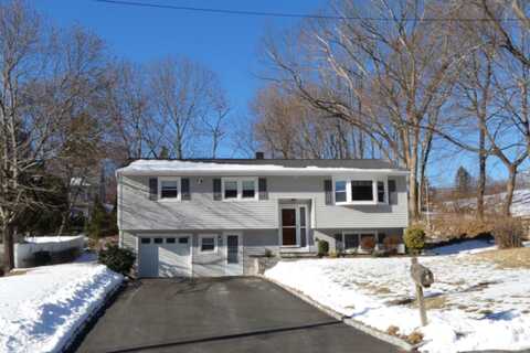 4 Ford Lane, Danbury, CT 06811