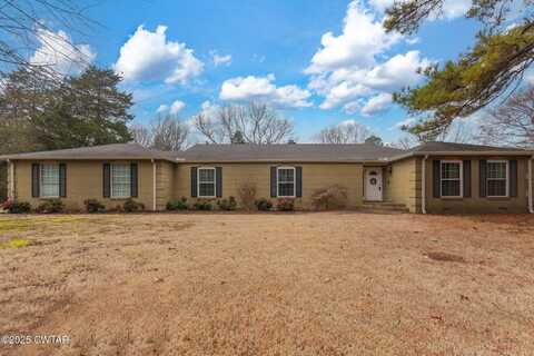 9 Leewood Drive, Humboldt, TN 38343