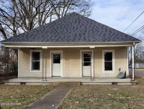 1226 Moss Street, Dyersburg, TN 38024