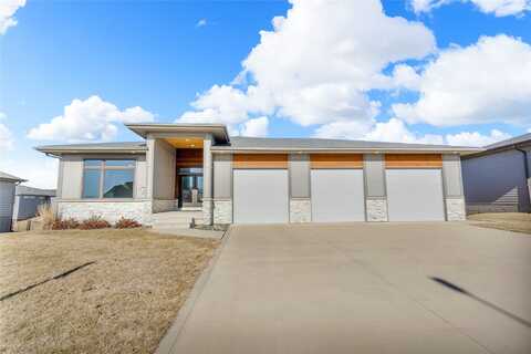 5212 NW 10th Street, Ankeny, IA 50023
