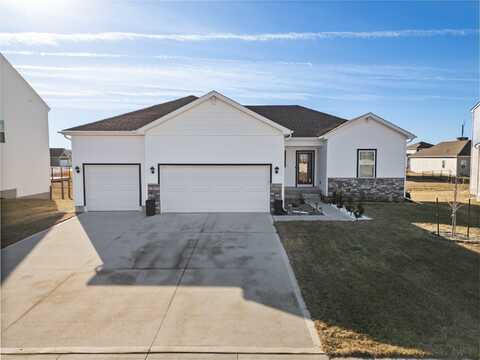 2511 NW 44th Street, Ankeny, IA 50023