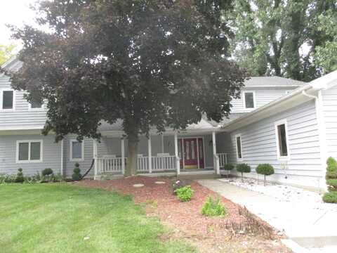 59181 High Pointe Drive, South Bend, IN 46614