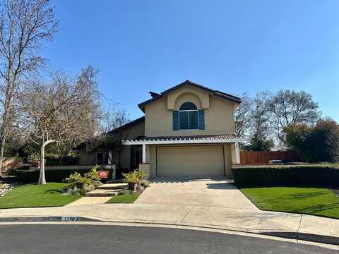 1790 Athens Avenue, Clovis, CA 93611