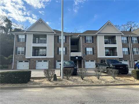 210 Fountainhead #104 Lane, Fayetteville, NC 28301