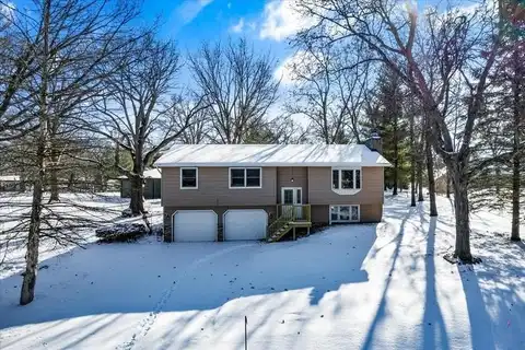 111 NAVAHO LN, LODA, IL 60948