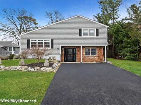 109 Fischer Boulevard, Toms River, NJ 08753