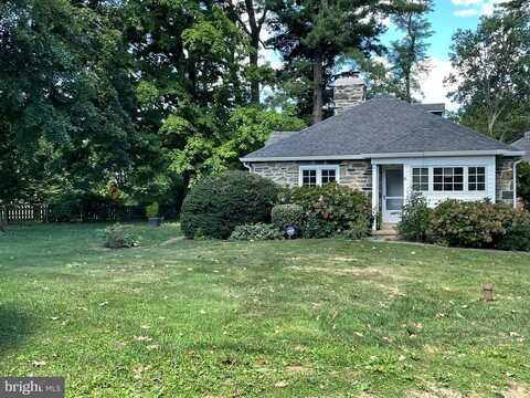 8 HOPETON LANE, VILLANOVA, PA 19085