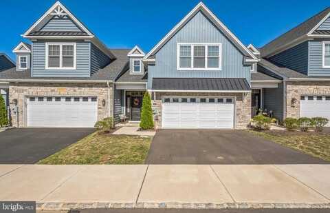 918 HOLDEN COURT, WARMINSTER, PA 18974