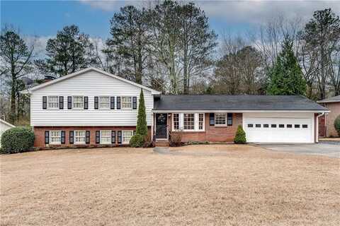 1833 Queens Way, Chamblee, GA 30341