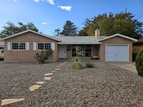 2821 ARIZONA Street NE, Albuquerque, NM 87110