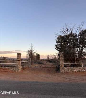 5340 BUFFALO CREEK Drive, El Paso, TX 79938