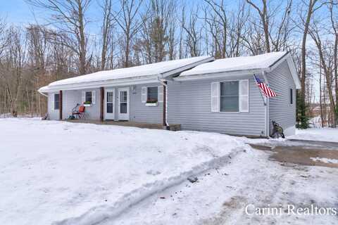 16484 Taft Road, Spring Lake, MI 49456