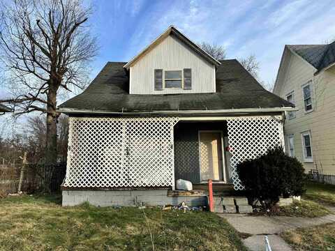 2124 Kemble Avenue, South Bend, IN 46613