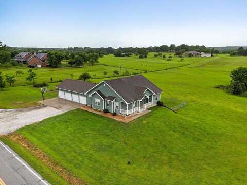 8690 W Farm Road 100, Willard, MO 65781