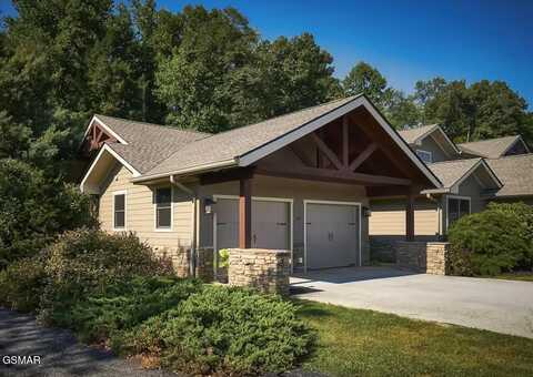 205 Bishop Cap Circle, Townsend, TN 37882