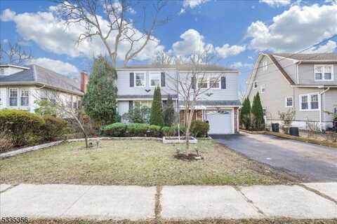 36 Lincoln Pl, Waldwick, NJ 07463