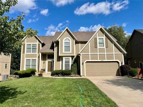 9106 W 132nd Street, Overland Park, KS 66213