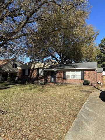 4864 CLOISTER, Memphis, TN 38118