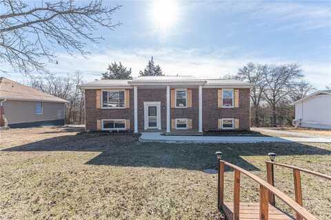 136 Burchwood Drive, Saint James, MO 65559