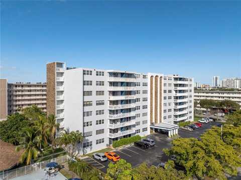 401 NE 14th Ave, Hallandale Beach, FL 33009
