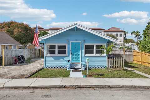 123 N Ocean Breeze, Lake Worth, FL 33460