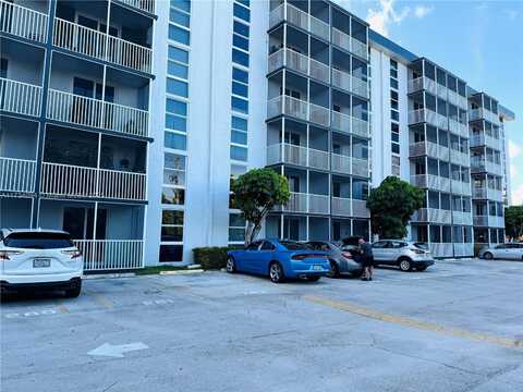 16950 W Dixie Hwy, North Miami Beach, FL 33160