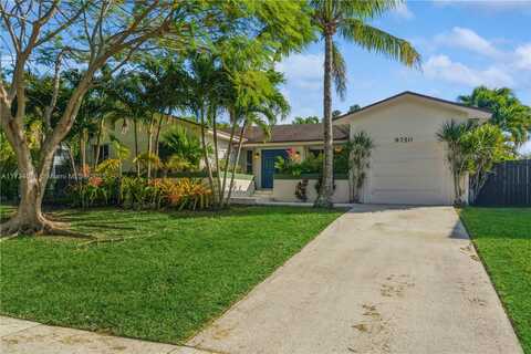 9750 SW 214th Ter, Cutler Bay, FL 33189