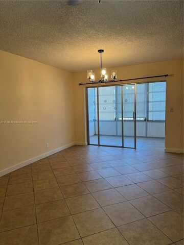 4046 NW 19th St, Lauderhill, FL 33313