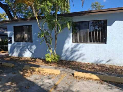34 SW 9th St, Hallandale Beach, FL 33009