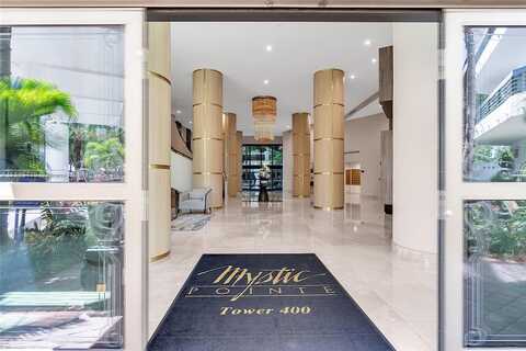 3500 Mystic Pointe Dr, Aventura, FL 33180