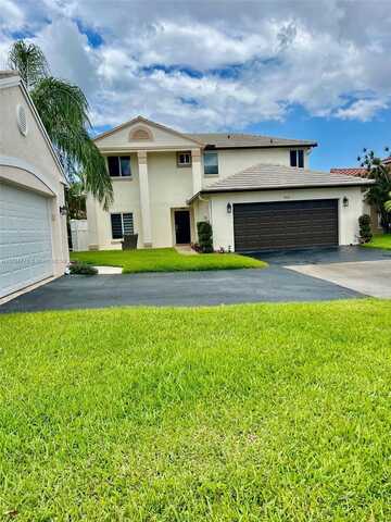 9537 NW 9th Ct, Plantation, FL 33324