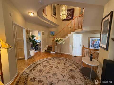 4 Sevell Circle, Clark, NJ 07066