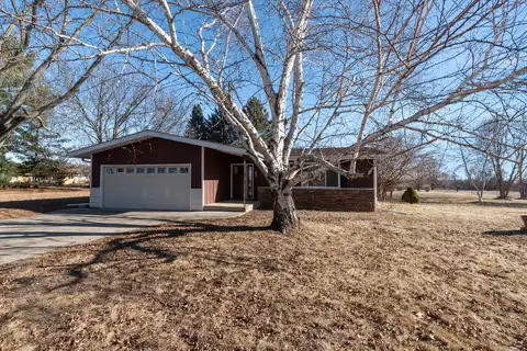 N4076 Hilltop Rd, Rubicon, WI 53078