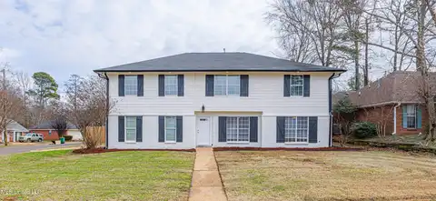 700 Towery Court, Ridgeland, MS 39157