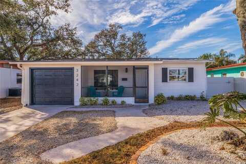 3242 37TH STREET N, Saint Petersburg, FL 33713