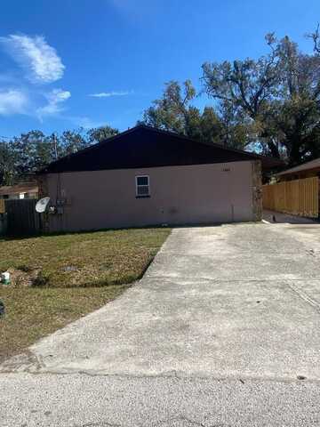 8407 N 10TH STREET, TAMPA, FL 33604