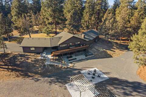 60340 Arnold Market Road, Bend, OR 97702