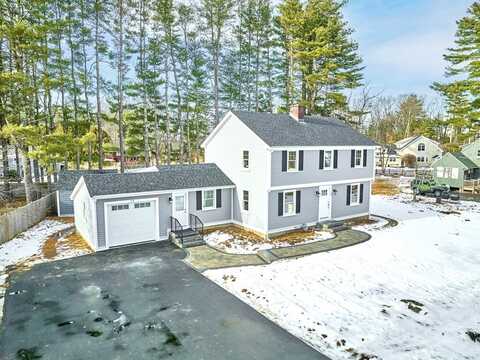 19 Brook St, Hudson, MA 01749