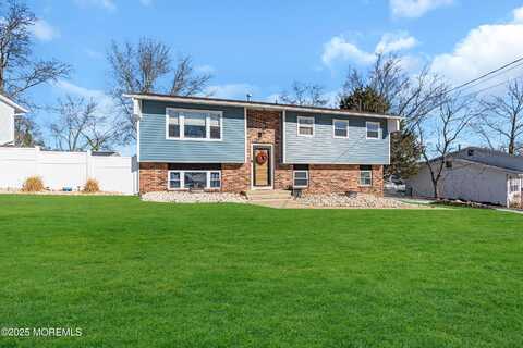 6 Arkansas Drive, Jackson, NJ 08527