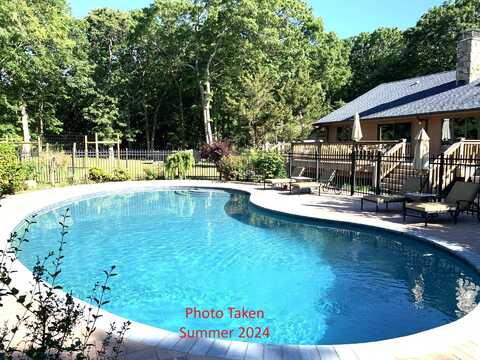 2905 Private Road, East Marion, NY 11939