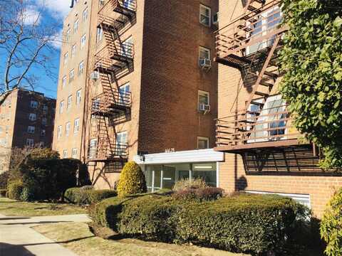 144-75 Melbourne Avenue, Flushing, NY 11367