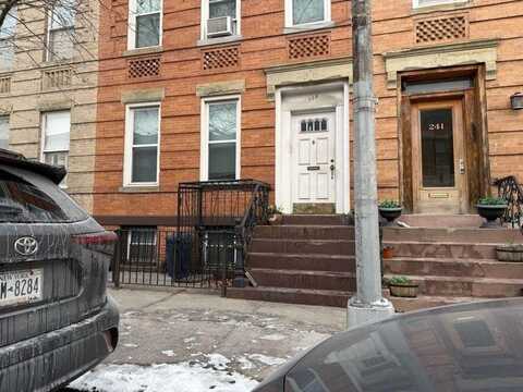 239 Jackson Street, Brooklyn, NY 11211