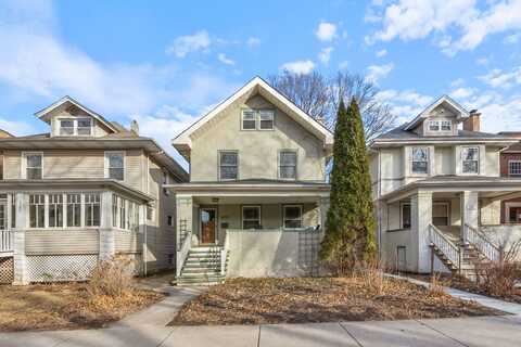 6541 N Bosworth Avenue, Chicago, IL 60626