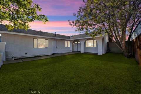 8213 Ethel Avenue, North Hollywood, CA 91605