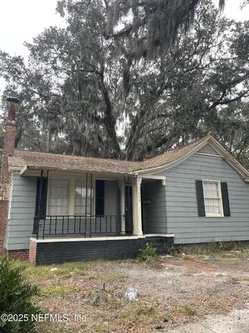 144 33RD Street W, Jacksonville, FL 32206