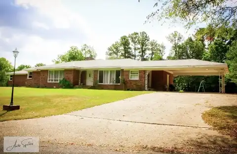 101 Wildwood Dr., Booneville, MS 38829